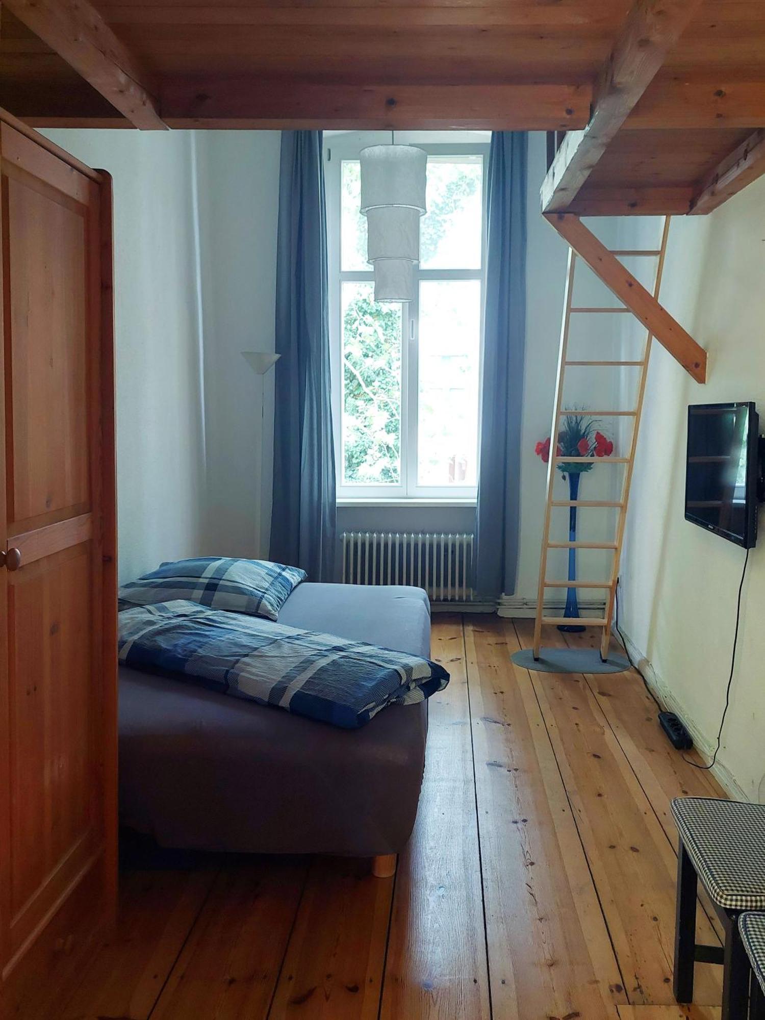 Ruhige Ferienwohnung In Kreuzberg Berlijn Buitenkant foto